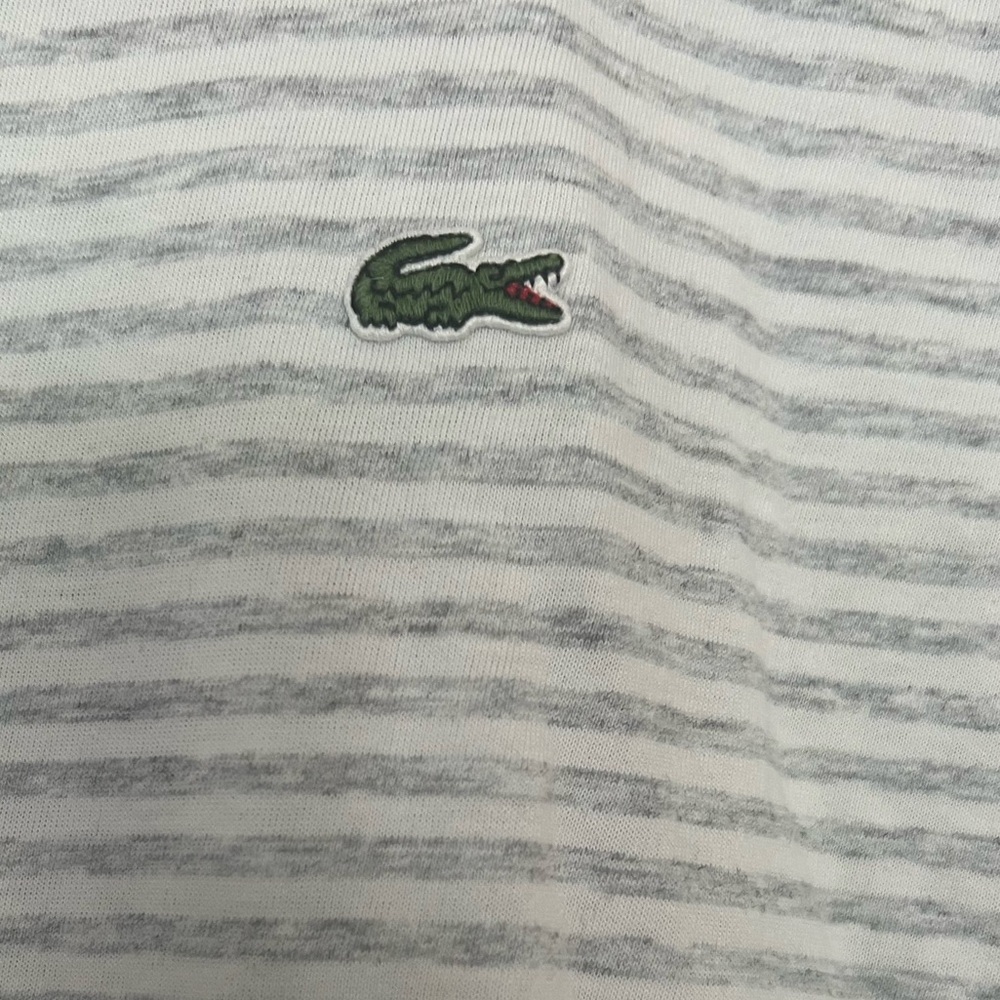 LACOSTE MENS 3 button tee Size 6 XL